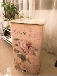 古典玫瑰垃圾桶