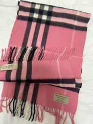 Burberry 粉紅色圍巾