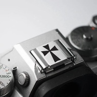 Cross Camera Hot Shoe Cover For Canon R R6 R3 Sony A7C2 A6300 Nikon Z9 Z8 Z30 Fujifilm X100VI X100V 
