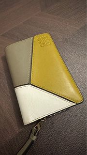 Loewe Puzzle 拼色短夾