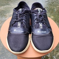 Sepatu brand Yearcon Import