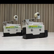 Latest Switch Limit Micro Plate Wheel Microswitch Omron Zn D4Mc-2020