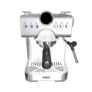 เครื่องชงกาแฟเอสเพรสโซ่ SKG SK-1218 สีเงิน/ดำ (1284300)