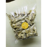Bulu Ayam / Ikan Masin Bulu Ayam / Bulu Ayam Masin / Bulu Ayam Kering凤尾 (300g-500g)