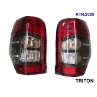 ไฟท้าย MITSUBISHI TRITON ไทรทัน 2019 2020 2021 LED รุ่น Top