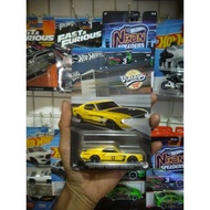 HOT WHEELS 1969 FORD MUSTANG BOSS 302 VINTAGE RACING CLUB