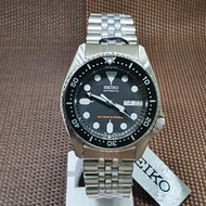 [TimeYourTime] Seiko SKX013K2 Scuba Diver Jubilee Men Analog Stainless Steel Sport Black Watch