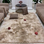 Fluffy carpet