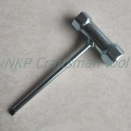 Spark Plug Block With Screw Flat Head (-) No. 17-19 Lotus Brand Durable Good Quality