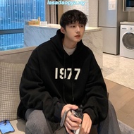 【Plus Size M-8XL】Men Pullover Hoodie Korean Fashion Creative Letter 1977 Printed Hooded Round Neck S