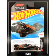 HOT WHEELS [C4982] Mainline - McLaren Formula 1 Team with Protector
