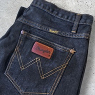 Wrangler กางเกงยีนส์ กระบอกใหญ่ ผ้าด้าน สี Midnight (ซิป)  ถ่ายจากสินค้าจริง
