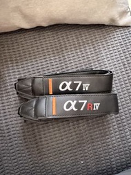 全新sony 相機帶 2 條 未用過 Sony Alpha a7 IV / a7R IV Camera Straps