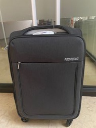 American Tourister 布質可擴展行李箱 55x 37 x 24cm