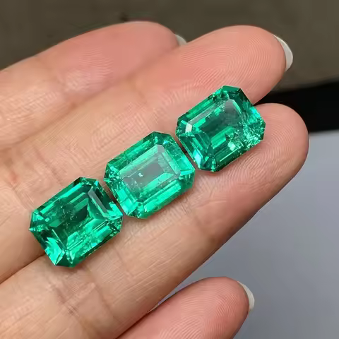 Top Hydrothermal Columbia Lab Grown Emerald Loose Gemstones Emerald Cut Diamond With AGL Certificate