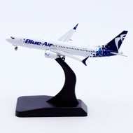 1: 400 JC Wings Alloy Airliner Model Blue Air Boeing B737 MAX8 YR-MXE