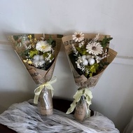 乾燥花束法式小雛菊 生日花束 | 告白花束 | 畢業花束