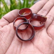 cincin akar bahar merah