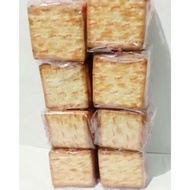 Terlaris! Biscuit Khong Guan Cream Cracker - Biscuit Gabin Tawar