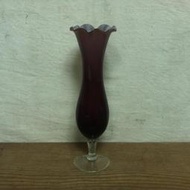 WH8529【四十八號老倉庫】全新 早期 台灣 紫色 玻璃 花瓶 高20.5cm 有瑕 1瓶價【懷舊收藏拍片道具】