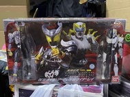 已售出 幪面超人 假面騎士 KIVA ARC REY 超合金