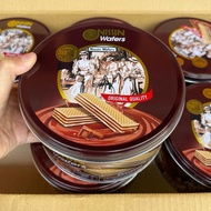 Agen distributor makanan ringan snack hampers lebaran nissin wafers chocolate kaleng kecil 180g orig