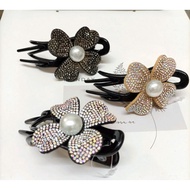 4 Pieces Diamond Flower Pearl Style Dovetail Clip