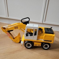 BRUDER Preloved Brother Toys 2426 Liebherr Excavator