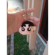 Keychain crayon Sinchan amigurumi