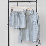 ATIPA - Aspen Stripe Set ชุดเซ็ต 2 ชิ้น เสื้อเชิ้ต+กางเกงขาสั้น ลายทาง ลุคมินิมอล