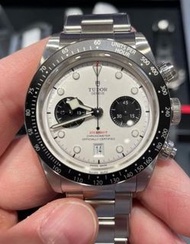 大熱熊貓面 TUDOR Blackbay chrono鋼帶款，model no. m79360n 收各品牌手錶