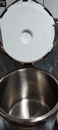 象印4.5L 真空煲