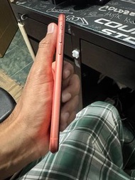 Apple iPhone XR 64GB - Coral