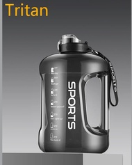 1.5 2 Liter BPA FREE Sport Bottle Kettle 1 Gallon Large Capacity Tritan Water Bottle With Straw Drin