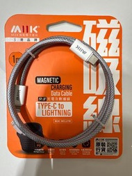 MIIK Type-C to Lightning 磁吸充電線