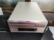 YAMAHA CDX-E400  CD播放機