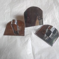UK 9x9cm layered cake press pan,/ cake press pan, cake pan