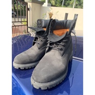 Timberland Boots with Dry Cleaning Kit, Free Postage