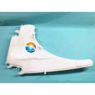 Suitable for BMW 3 Series E90 316I318I320I325I 328I 330I Wiper Water Bottle Wiper Water Bottle