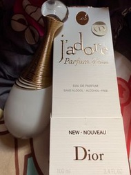 Dior J'adore Parfum Eau 香水
