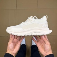 Hoka One One Kawana Mid 中筒鞋