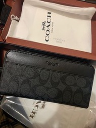 Coach 男款長銀包