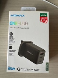 Momax one plug UM20 65W (2A1C) 充電器