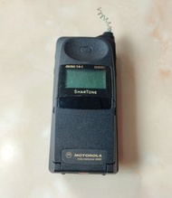 中古GSM插大卡手機Motorola  International  8400，SmartTone版，只有電池！不知性能！適合收藏！只順豐到付！天線頭甩膠(通病)！