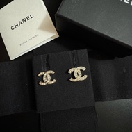 Chanel 香奈兒 經典雙C Logo耳針耳環