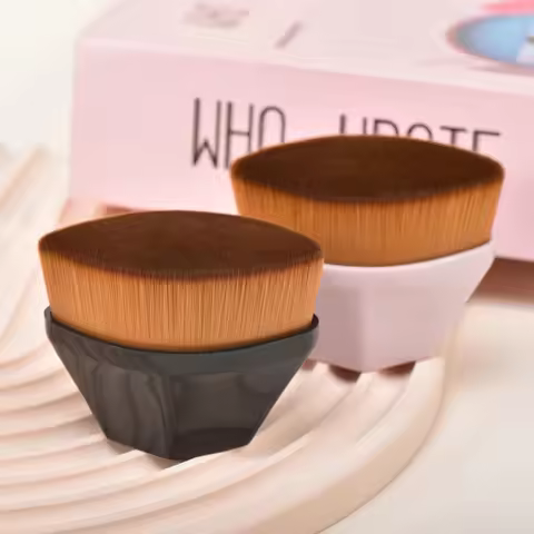 1/2/3/4pcs Make Up New Magic Makeup Brush Beauty Powder Face Blush Brushes Portable Professional Fou