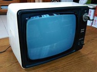 早期電視機(3)~歌林  KOLIN~黑白電視~可過電~長約38.2CM~懷舊.擺飾.道具