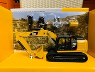 CAT CATERPILLAR 320F L รถขุดไฮดรอลิกพร้อมเครื่องมือ5ชิ้น1:64 DIECAST MASTERS 85636