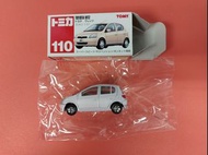 Tomica紅字110號(TOYOTA VITZ)