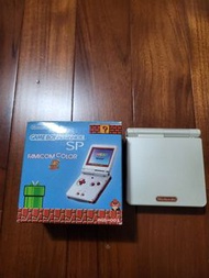 Nintendo Game Boy Advance SP Famicom Color